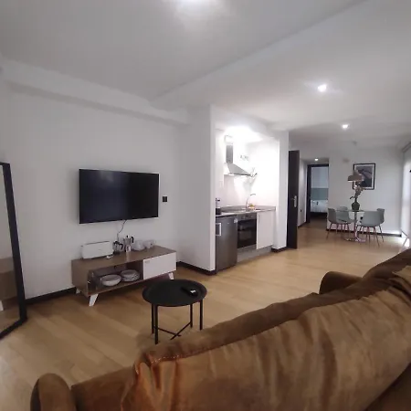 2. Luminoso Y Unico En La Mejor Zona Gastronomica Apartment Ourense